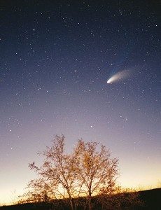 460px-Comet-Hale-Bopp-29-03-1997_hires_adj