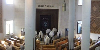 By יעקב [CC BY-SA 3.0 (http://creativecommons.org/licenses/by-sa/3.0)], via Wikimedia Commons