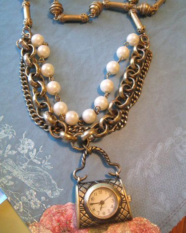 EdithYorkinspired Jewelry on Etsy