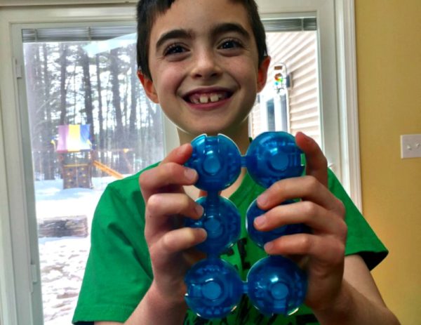 'Fidgitz' is the Perfect Brainteaser for Wiggly Kids | Caitlin Fitzpatrick Curley, GeekMom