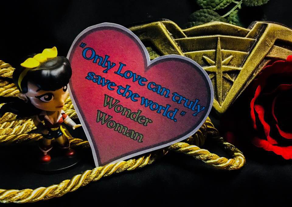 Wonder Woman geeky valentine