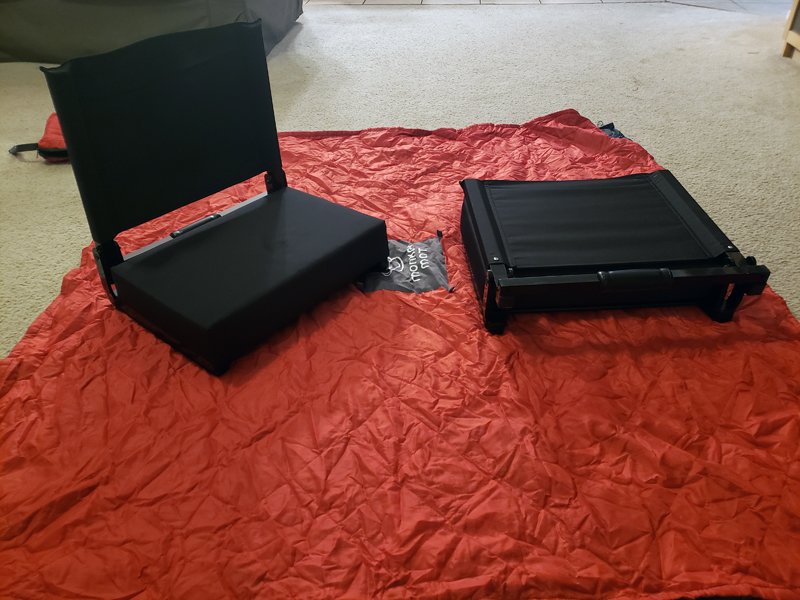 Non-electronic entertaining