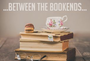 Between the Bookends, Image by Ylanite Koppens from Pixabay